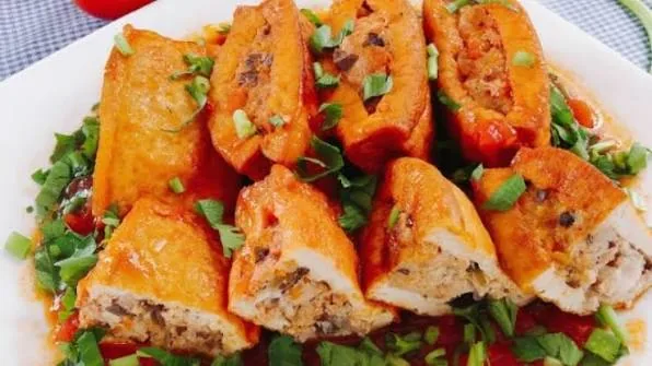 Rice with Pork-stuffed Tofu